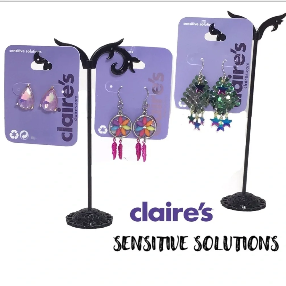 (3) Claire’s Boho Small Dangle Earrings-L20